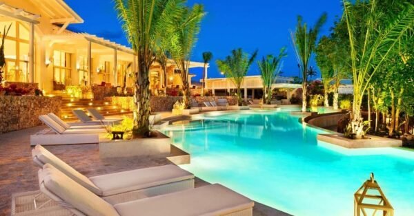 Private Transfer from SDQ to Eden Roc