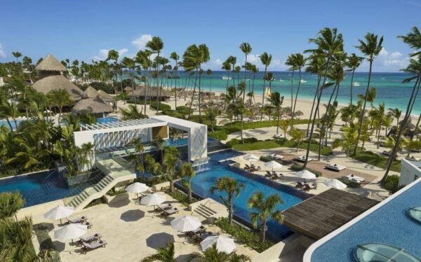 Private Transfer Secrets Royal Beach to Punta Cana Airport