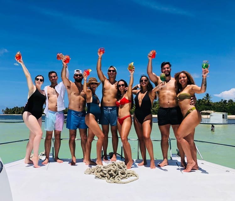 Punta Cana: Boat Party with Snorkel and Natural Pool Stop - Image 6