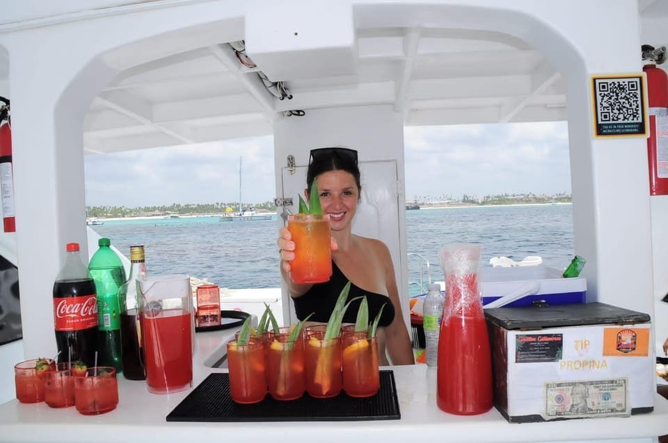 Punta Cana: Boat Party with Snorkel and Natural Pool Stop - Image 52