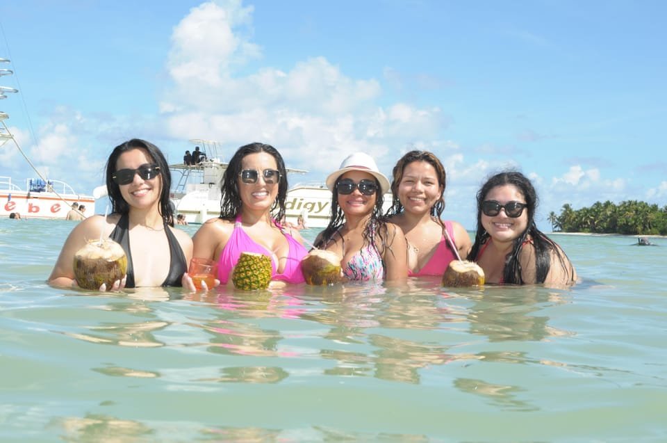 Punta Cana: Boat Party with Snorkel and Natural Pool Stop - Image 54
