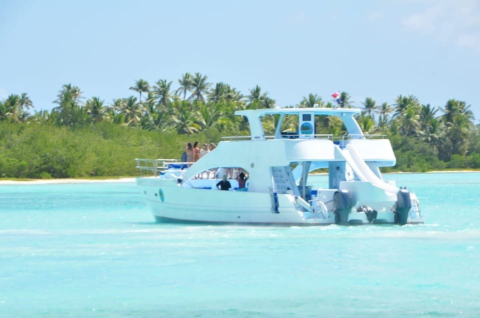 Punta Cana: Catamaran Boat to Saona Island with Buffet Lunch - Image 5