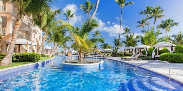 Private Transfer from Majestic Elegance to SDQ