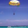 Punta Cana: Parasailing Trip Around the Coast of Bavaro – Bild 4